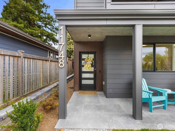 11748 Dayton Avenue N, Seattle WA 98133
