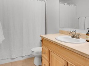 6530 W Mercer Way, Mercer Island WA 98040