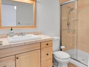 6530 W Mercer Way, Mercer Island WA 98040