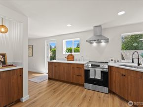 16835 113th Avenue SE, Renton WA 98055