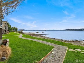 9551 NE South Beach Drive 3G, Bainbridge Island WA 98110