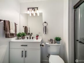 4201 NE 5th Street 4117, Renton WA 98059
