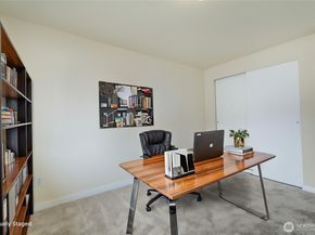 4201 NE 5th Street 4117, Renton WA 98059