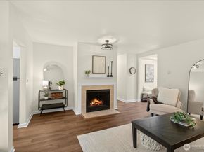 5300 Harbour Pointe Boulevard 305J, Mukilteo WA 98275
