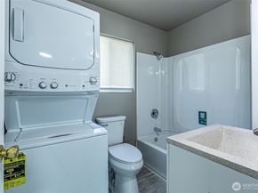1516 S 272nd, Des Moines WA 98198