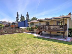 3208 SE 19th Court, Renton WA 98058