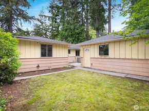 902 N 149th Street, Shoreline WA 98133