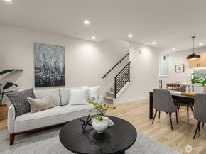 823 A 17th Avenue, Seattle WA 98144