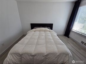 24616 45th Place S, Kent WA 98032