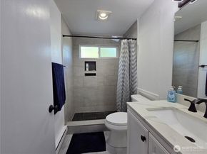24616 45th Place S, Kent WA 98032