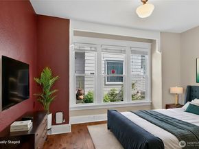 1825 Rucker Avenue, Everett WA 98201