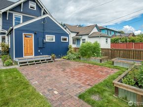 1825 Rucker Avenue, Everett WA 98201
