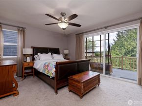 18701 10th Avenue NE, Poulsbo WA 98370