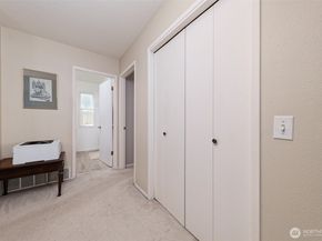 18701 10th Avenue NE, Poulsbo WA 98370