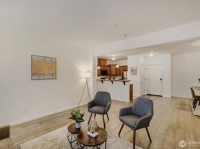20028 15th Avenue NE 104, Shoreline WA 98155
