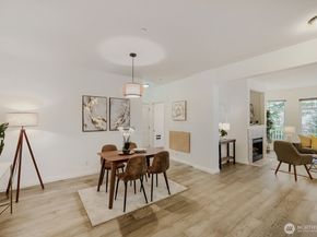 20028 15th Avenue NE 104, Shoreline WA 98155