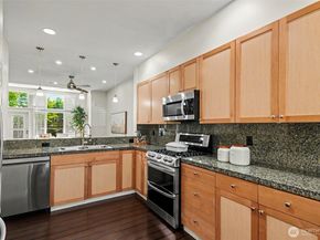 12223 NE 109th Way, Kirkland WA 98033