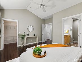 12223 NE 109th Way, Kirkland WA 98033