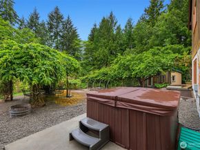 9641 Mandus Olson Road NE, Bainbridge Island WA 98110