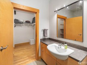 81 Vine Street 406, Seattle WA 98121