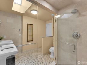 1955 21st Avenue E, Seattle WA 98112