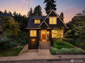 1955 21st Avenue E, Seattle WA 98112