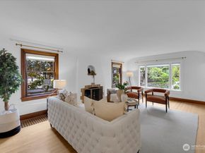1955 21st Avenue E, Seattle WA 98112