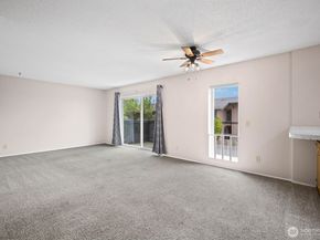 1425 S Puget Drive 117, Renton WA 98055
