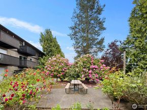 1425 S Puget Drive 117, Renton WA 98055