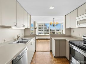 2125 1st Avenue 1605, Seattle WA 98121