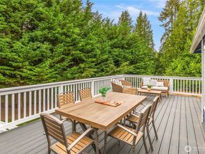 8227 NE 166th Street, Kenmore WA 98028