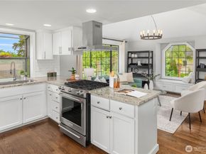 8227 NE 166th Street, Kenmore WA 98028