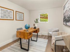 8227 NE 166th Street, Kenmore WA 98028