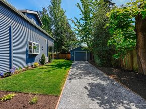 11720 Evanston Avenue N, Seattle WA 98133