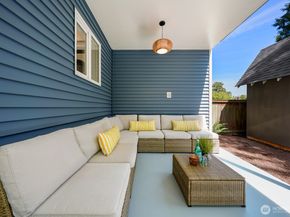 11720 Evanston Avenue N, Seattle WA 98133
