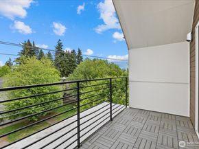 8561 Mary Avenue NW, Seattle WA 98117