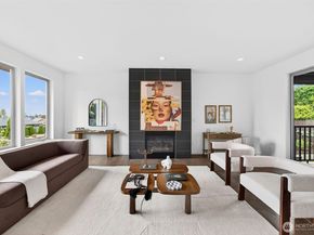 6320 36th Avenue SW, Seattle WA 98126
