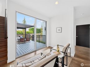 6320 36th Avenue SW, Seattle WA 98126
