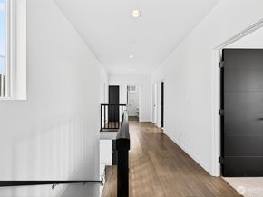 6320 36th Avenue SW, Seattle WA 98126