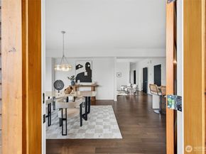 6320 36th Avenue SW, Seattle WA 98126