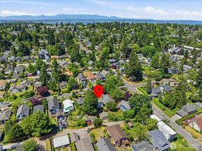 9046 7th Avenue NW, Seattle WA 98117