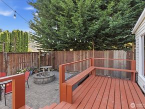 9046 7th Avenue NW, Seattle WA 98117