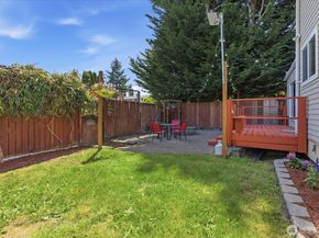 9046 7th Avenue NW, Seattle WA 98117