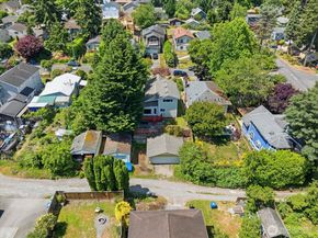 9046 7th Avenue NW, Seattle WA 98117