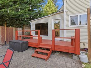 9046 7th Avenue NW, Seattle WA 98117