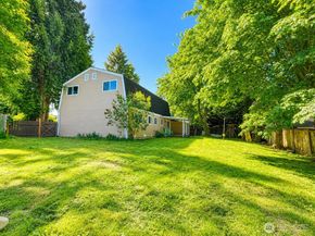 20209 106th Avenue SE, Kent WA 98031