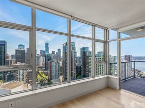 588 Bell Street 3104, Seattle WA 98121