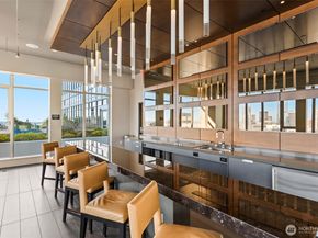588 Bell Street 3104, Seattle WA 98121
