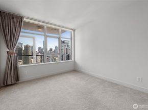 588 Bell Street 3104, Seattle WA 98121