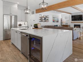 11427 115th Avenue NE, Kirkland WA 98033